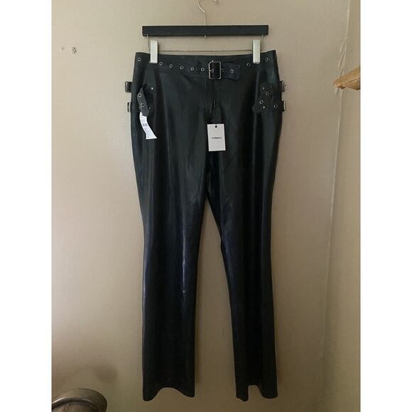 MIAOU Toni Black Latex Flares Buckle Cargo Pants Revolve Sz XXS NWT $450 - Picture 5 of 12